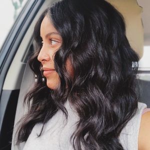 Meet your Posher, Selise